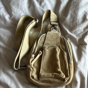 Free people Hudson sling suede great condition